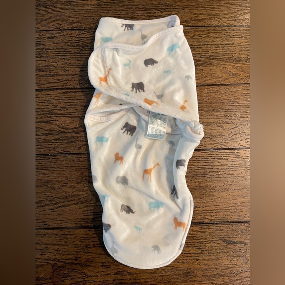 EUC aden + anais Velboa (minky plush) Essentials Easy Swaddle Wrap - Picture 1 of 9